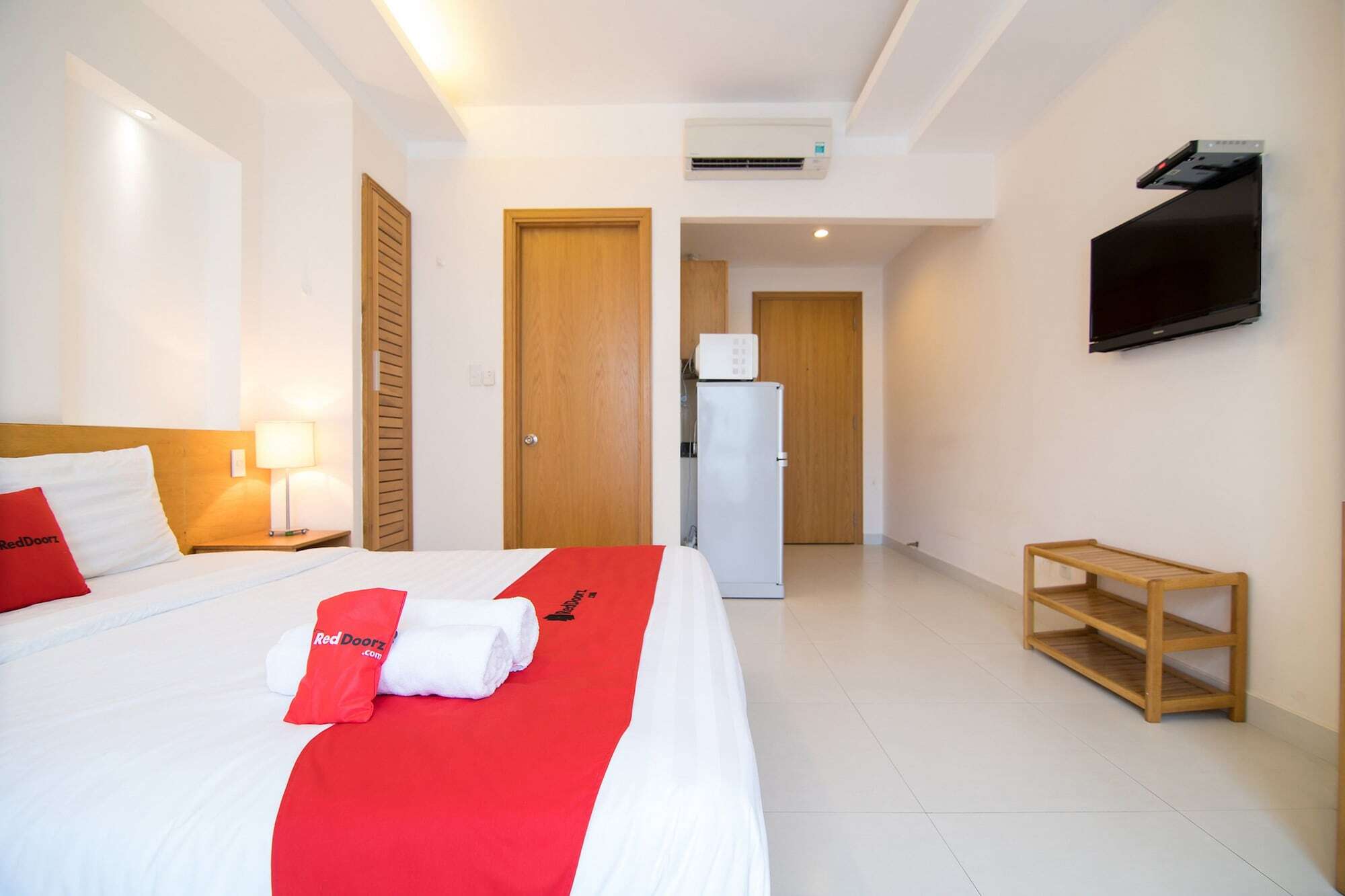 Reddoorz Plus Near Secc D7 Ho Chi Minh City Exterior photo