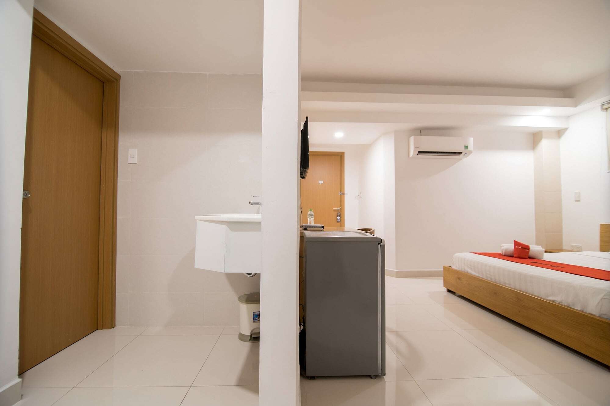 Reddoorz Plus Near Secc D7 Ho Chi Minh City Exterior photo